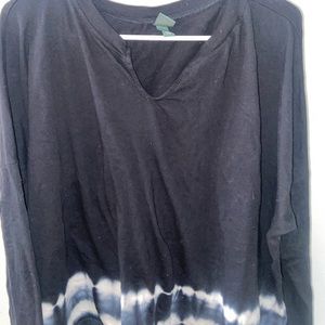 Cropped Tie-Dye Long Sleeve